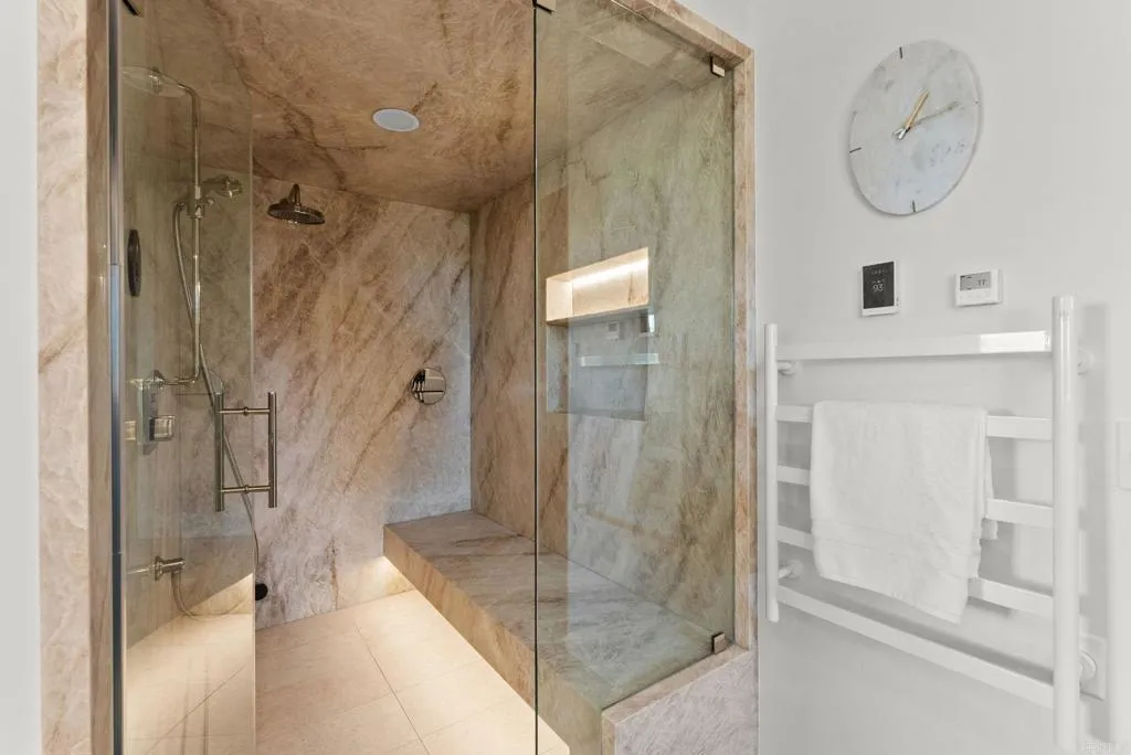 https://cdn.realtyfeed.com/cdn/127/306753079/3208816145b65331ee19c9ad3dd23474.webp