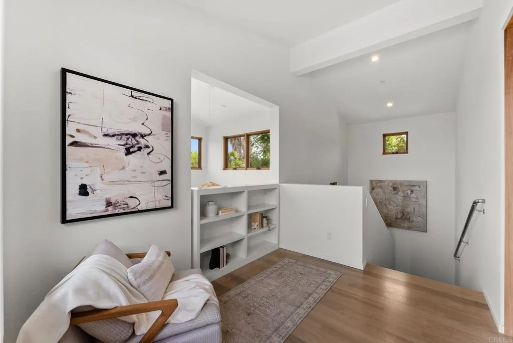 https://cdn.realtyfeed.com/cdn/127/306753079/32620c71ae81ffe51374ee87e125a9a8.webp