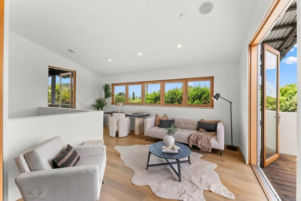 https://cdn.realtyfeed.com/cdn/127/306753079/3806d4a5c48a46de6b61571473aafacc.webp