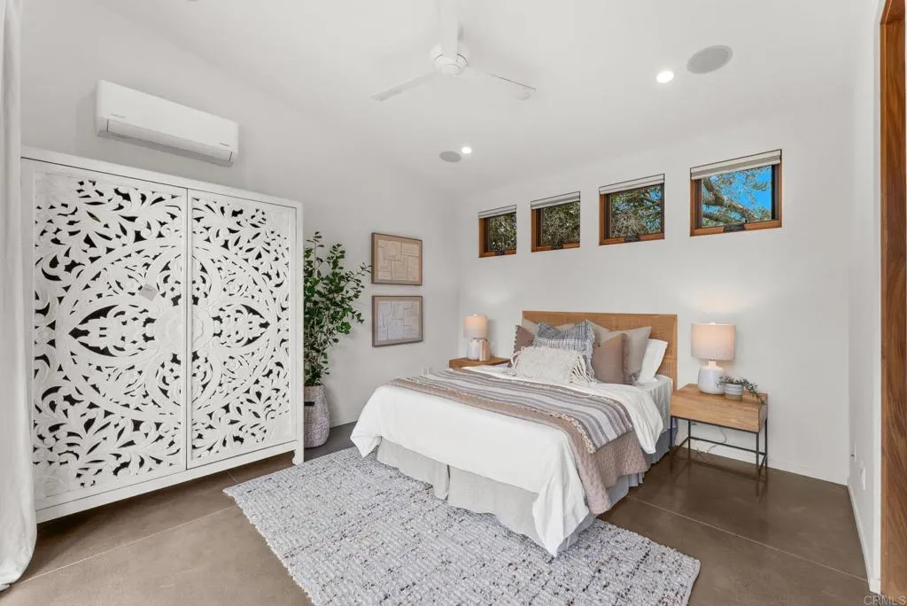 https://cdn.realtyfeed.com/cdn/127/306753079/53ccfdb28032c0ce6b98125a6f81f1d2.webp