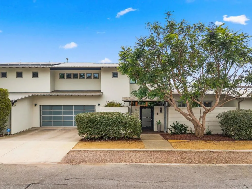 https://cdn.realtyfeed.com/cdn/127/306753079/5f6c9d1a189b58d78e2da93411ca84f7.webp