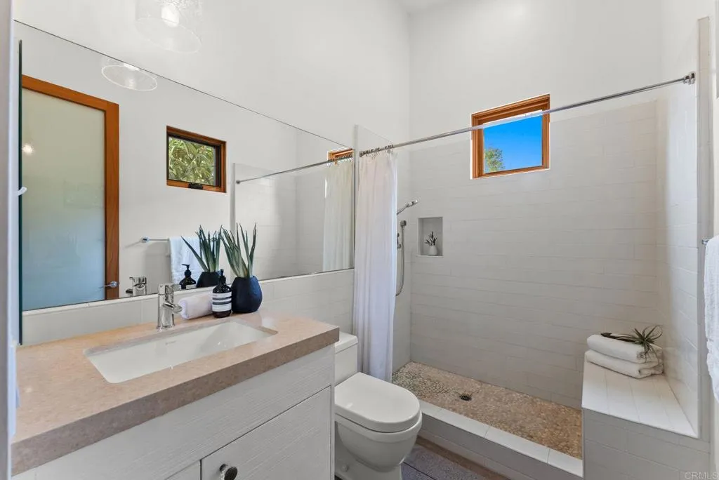 https://cdn.realtyfeed.com/cdn/127/306753079/6c5c6fe3b53c4fd8428ed7307a200080.webp