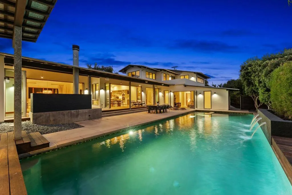 https://cdn.realtyfeed.com/cdn/127/306753079/c3547f9493d5ca2fb885304a59a1e26a.webp