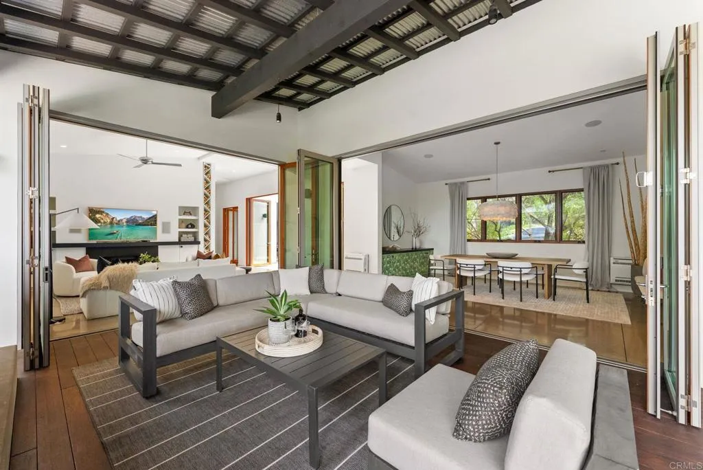https://cdn.realtyfeed.com/cdn/127/306753079/c6c921ca65399ae8d3241d222bb87251.webp