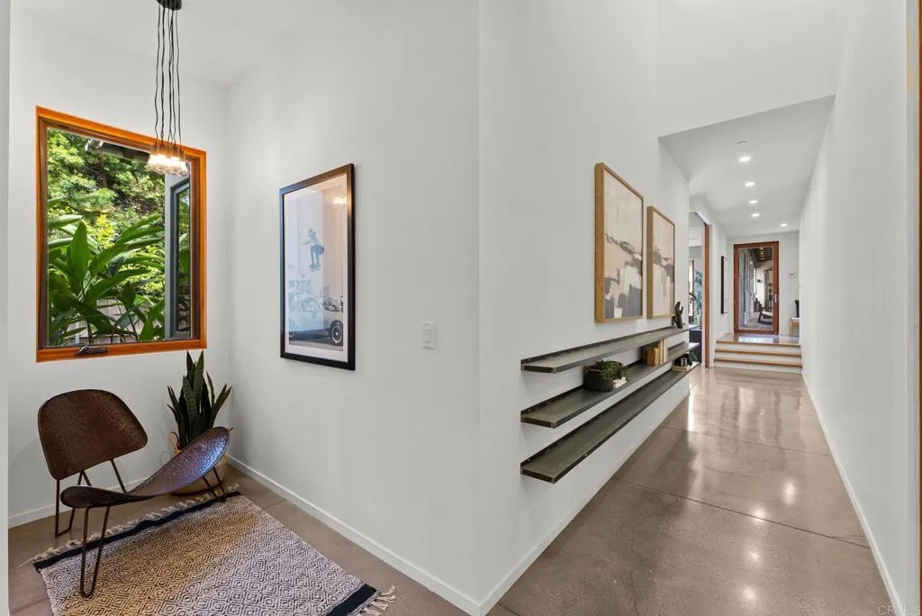 https://cdn.realtyfeed.com/cdn/127/306753079/f363100adb08a597cf34a0dcf8faef55.webp
