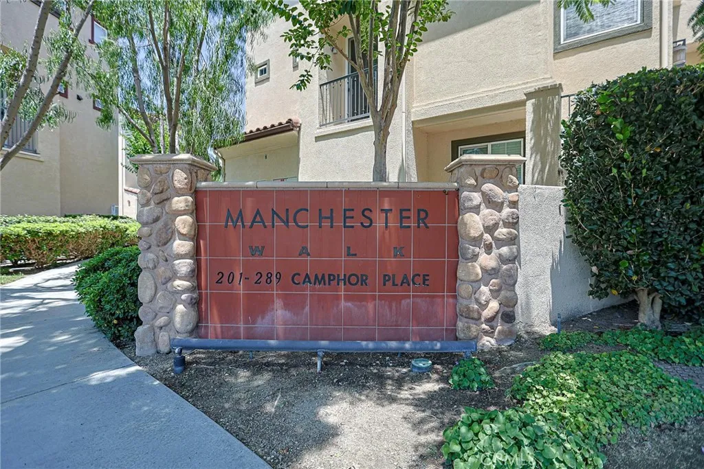 233 Camphor, Orange, CA 92868 - Photo 3 of 19, Orange, CA