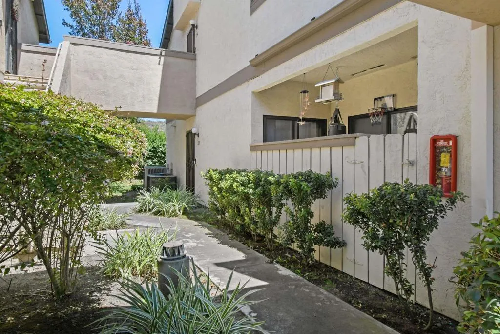Photo #4: PTP2604856 Listing: Photo #4