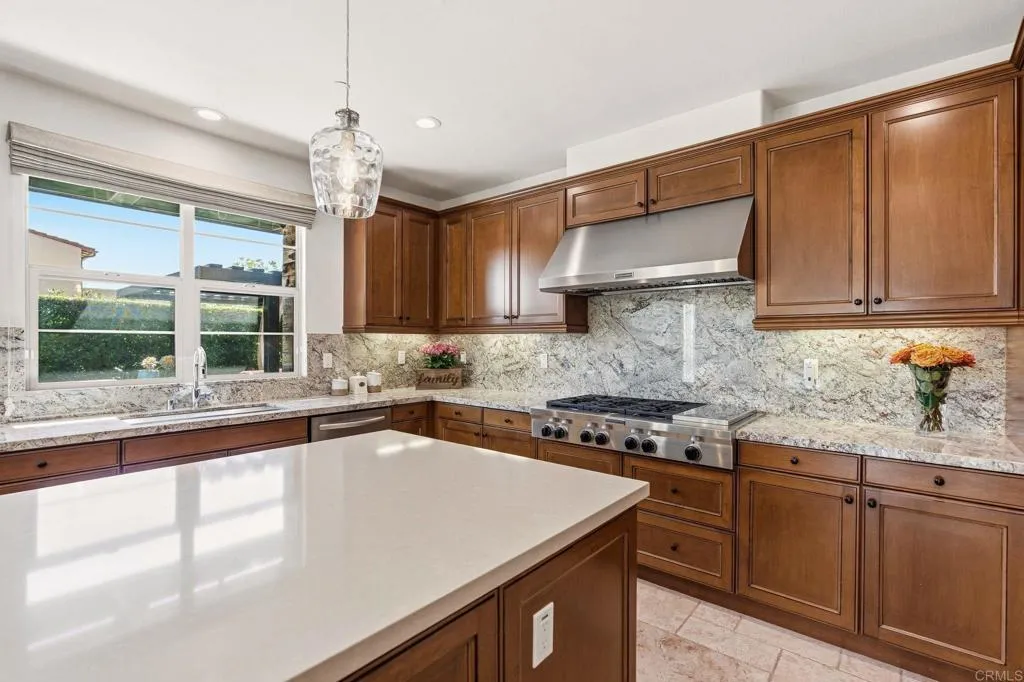 https://cdn.realtyfeed.com/cdn/127/306753211/15d0e54921177f7e04a96ab29d71c61b.webp