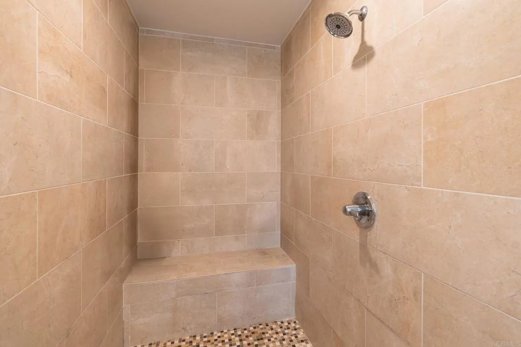 https://cdn.realtyfeed.com/cdn/127/306753211/2a5e16c5a959dfd97d51d212c3cdc015.webp