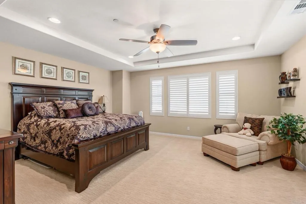 https://cdn.realtyfeed.com/cdn/127/306753211/80ff419cb0fdd84e74da83c829f365be.webp