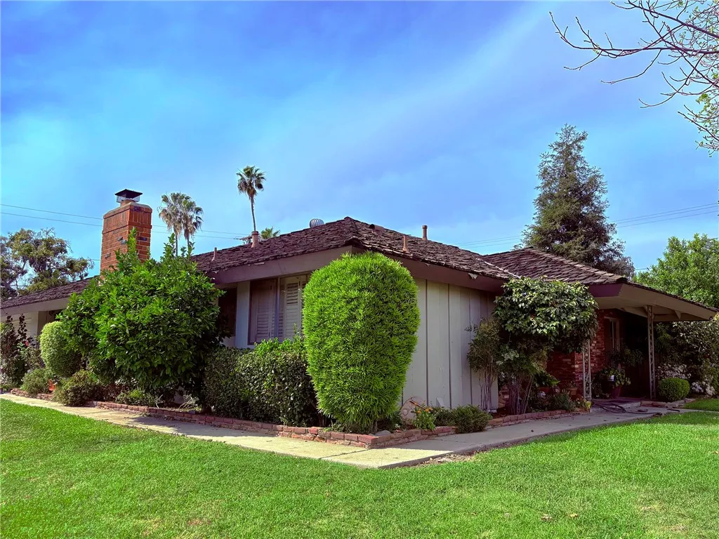 1353 N Palm Avenue, Ontario, CA 91762 - Photo 2 of 12, Ontario, CA