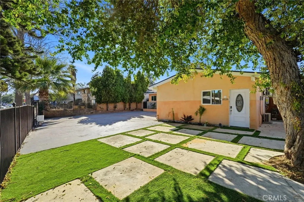 18114 Schoenborn, Northridge, CA 91325 - Photo 5 of 50, Northridge, CA