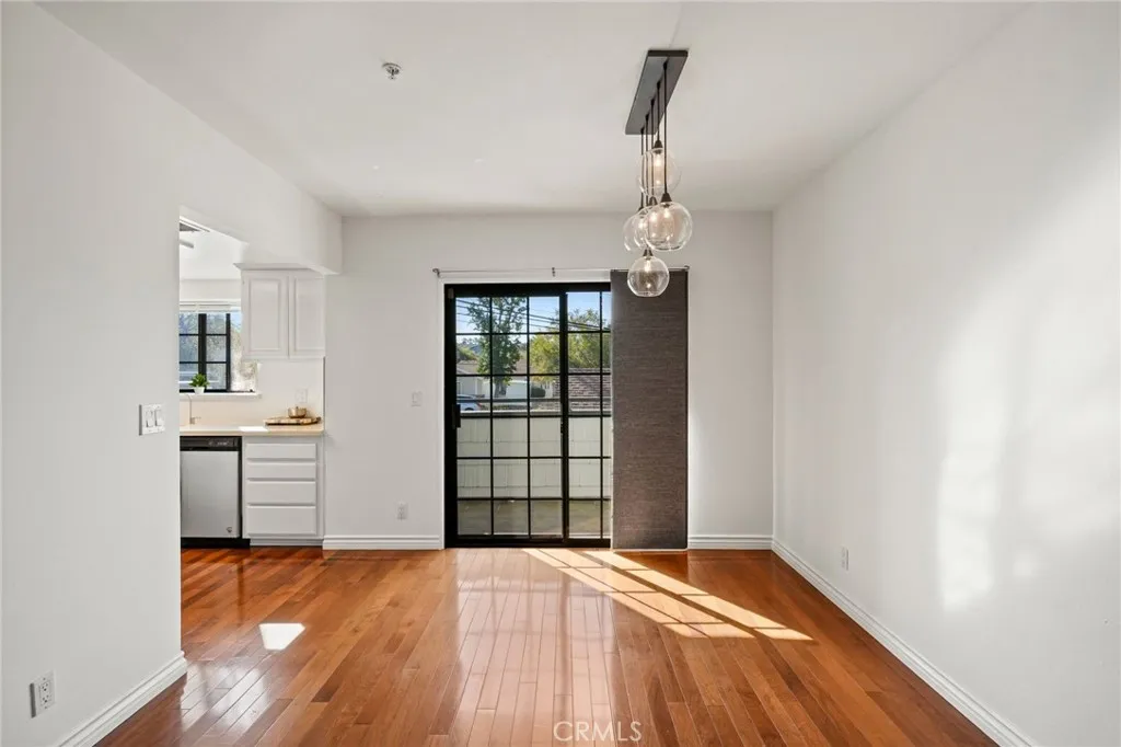 2615 Hermosa Avenue, Montrose, CA 91020 - Photo 5 of 31, Montrose, CA