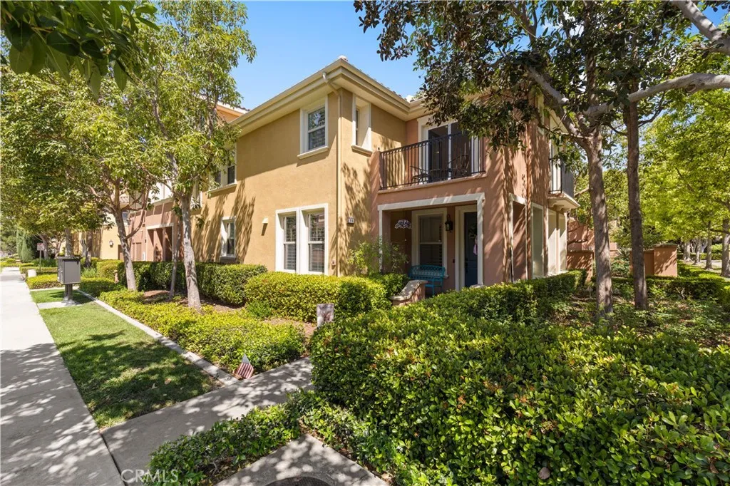 111 Chantilly, Irvine, CA 92620 - Photo 3 of 50, Irvine, CA