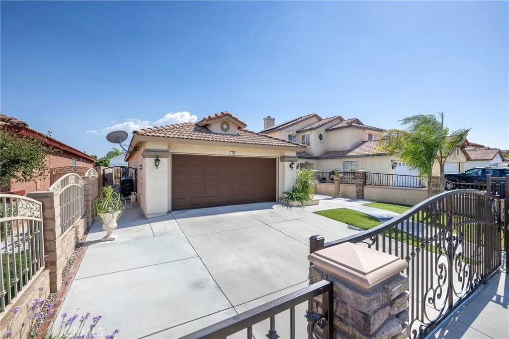 285 Flicker, Perris, CA 92571 - Photo 5 of 42, Perris, CA