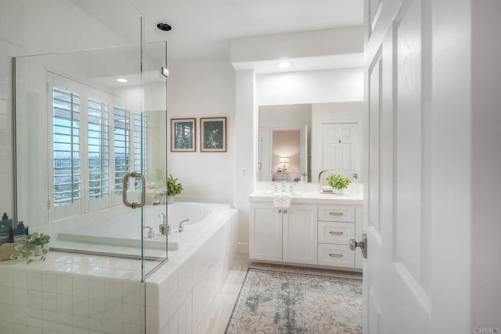 https://cdn.realtyfeed.com/cdn/127/306753281/a20bd24841f6d85747cd9b9de07fcc2d.webp