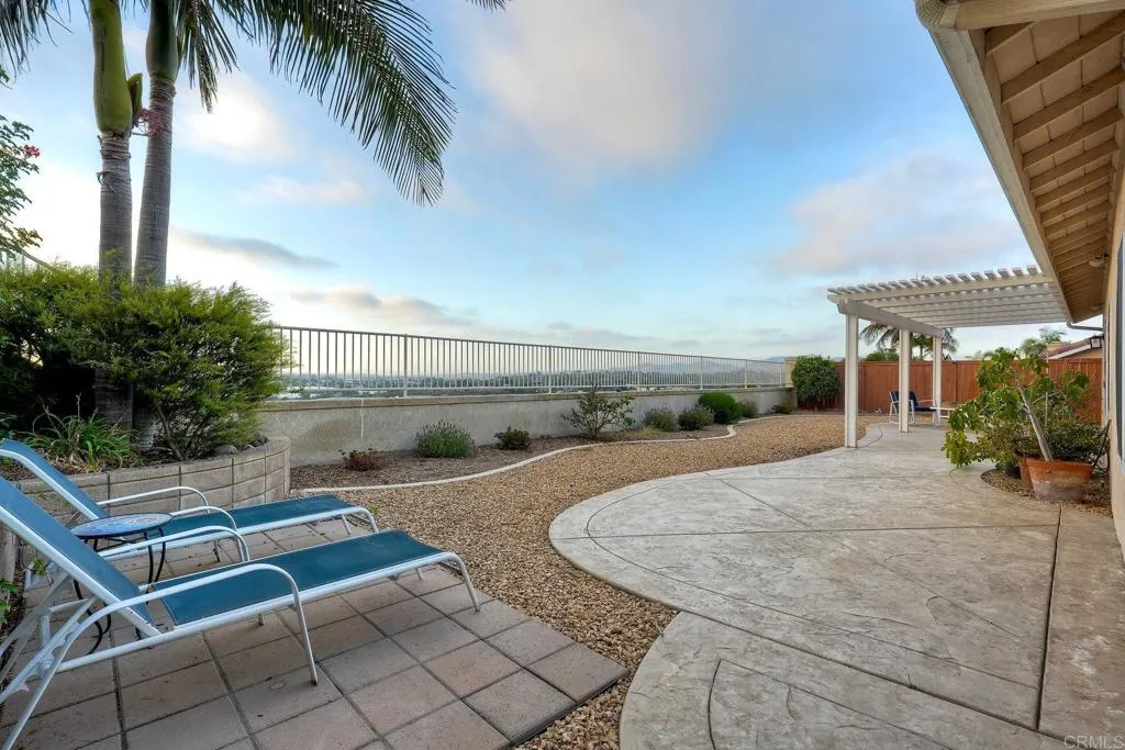 https://cdn.realtyfeed.com/cdn/127/306753281/f02e840a9acbcf66ea7d27935a7f3e5a.webp