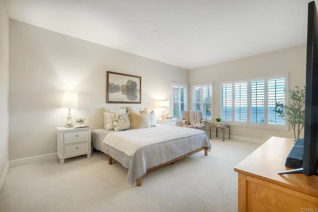 https://cdn.realtyfeed.com/cdn/127/306753281/fc015354570fd38346d49b4316aa47b8.webp