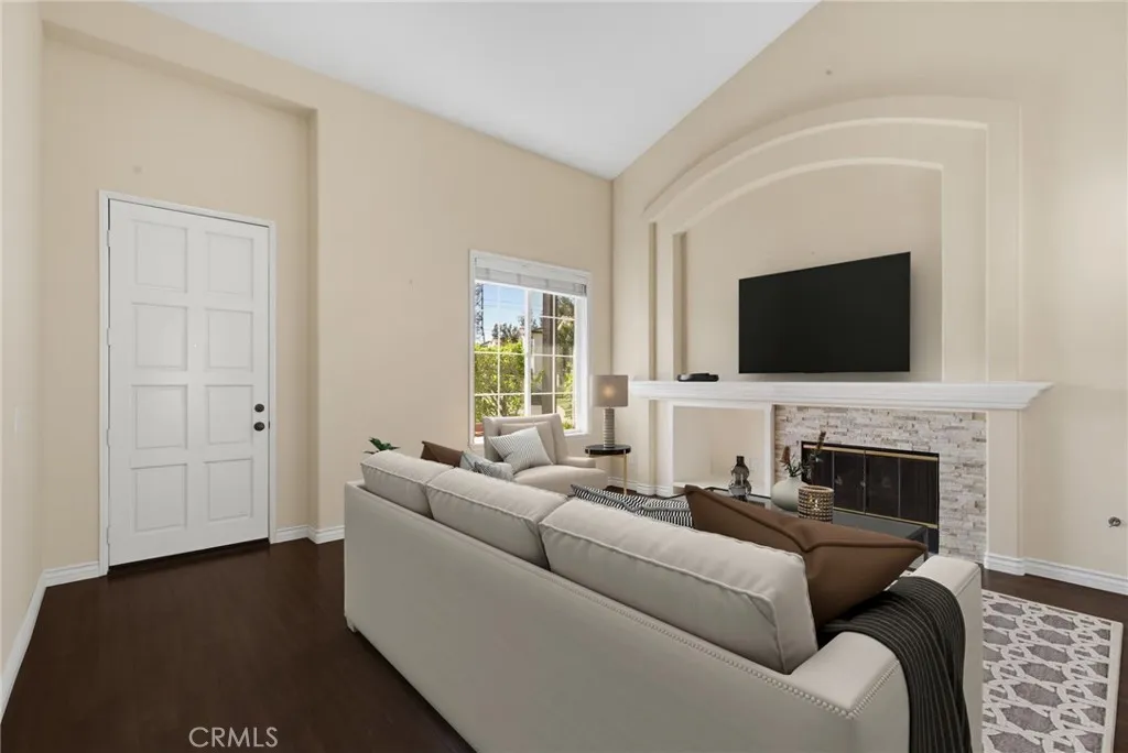 28148 Cabrillo Lane, Valencia, CA 91354 - Photo 4 of 35, Valencia, CA