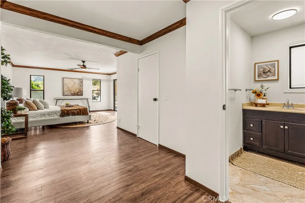 https://cdn.realtyfeed.com/cdn/127/306753302/44d1011fba893fc57ddd300ee3ca017a.webp