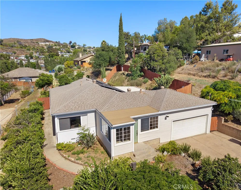 https://cdn.realtyfeed.com/cdn/127/306753302/8755e56fa4fe22595f287becc4aa064d.webp