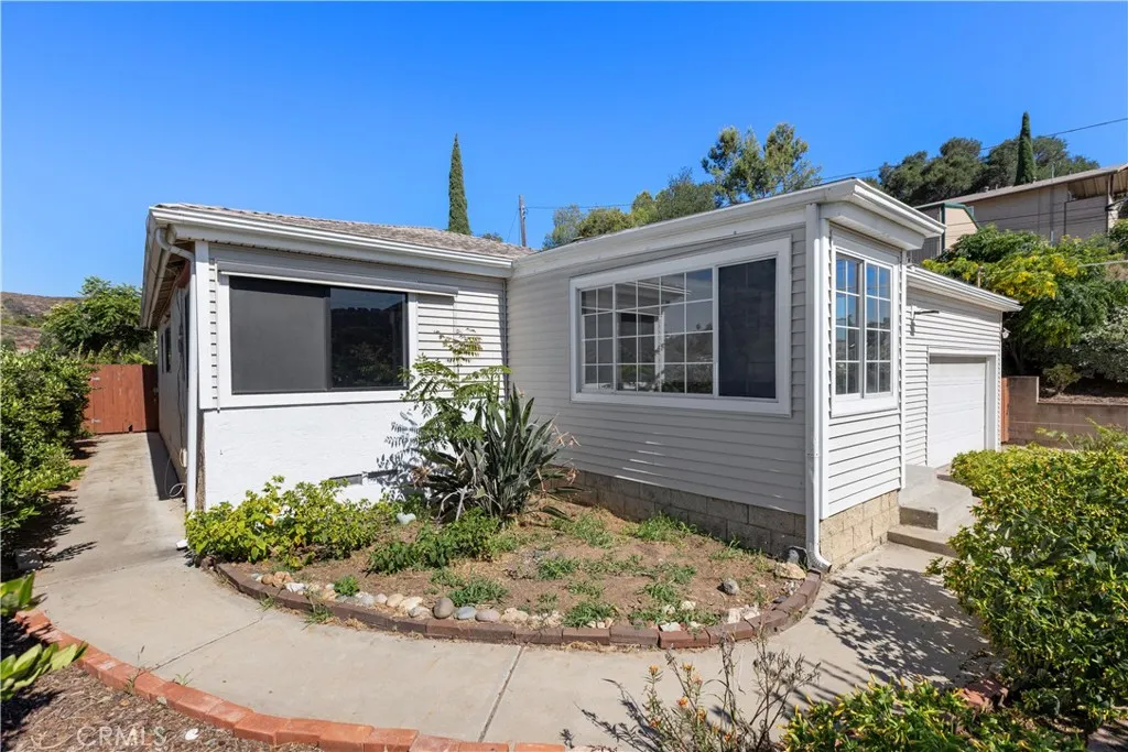 8841 Gardena Way, Lakeside, CA 92040 - Photo 4 of 6, Lakeside, CA