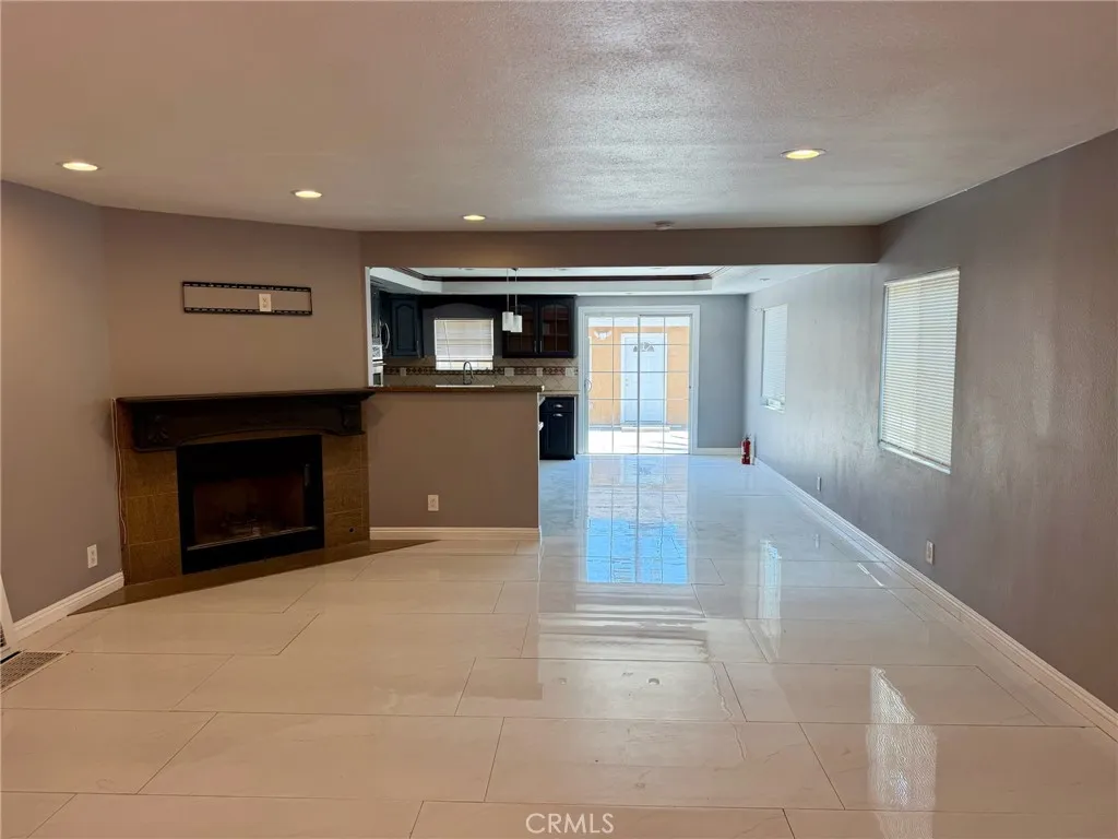 2752 E Harrison, Long Beach, CA 90810 - Photo 5 of 17, Long Beach, CA