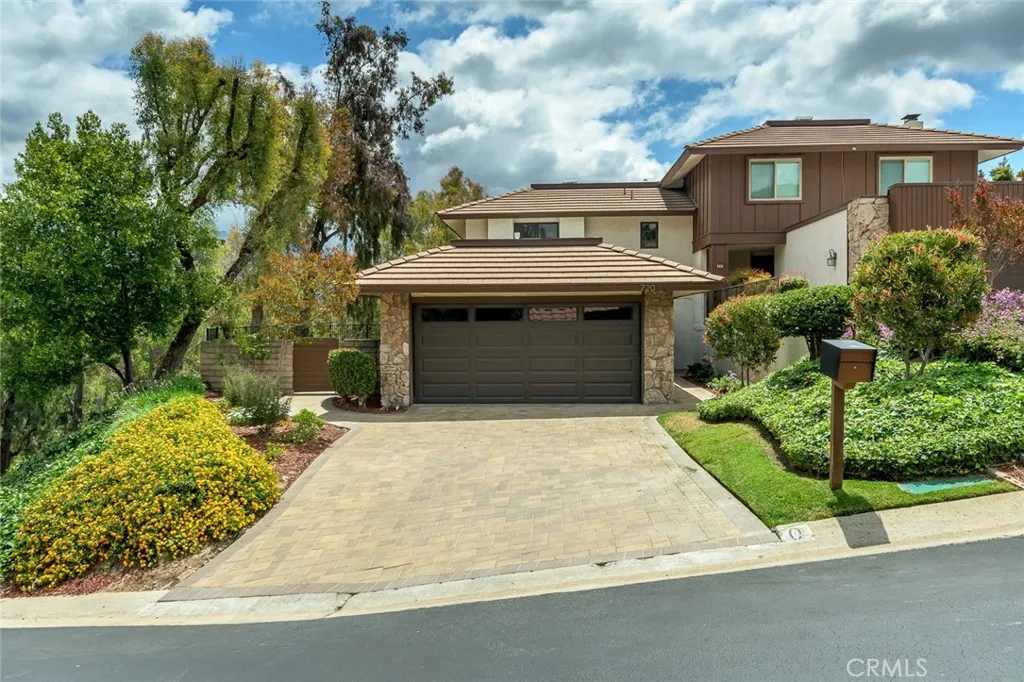 720 Starlight Heights, La Canada Flintridge, CA 91011 - Main photo, La Canada Flintridge, CA