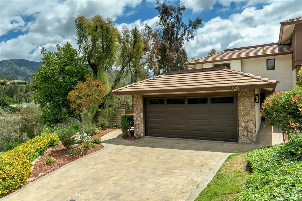 720 Starlight Heights, La Canada Flintridge, CA 91011 - Photo 2 of 39, La Canada Flintridge, CA
