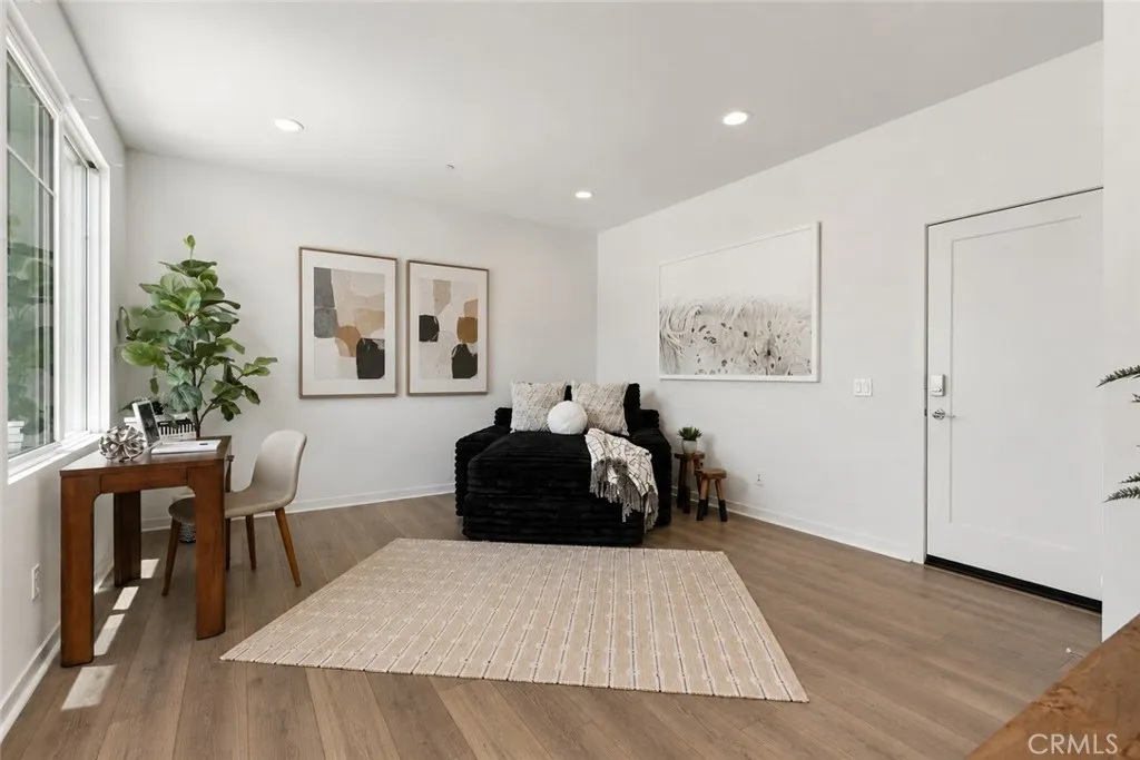 250 Novel, Irvine, CA 92618 - Photo 4 of 18, Irvine, CA