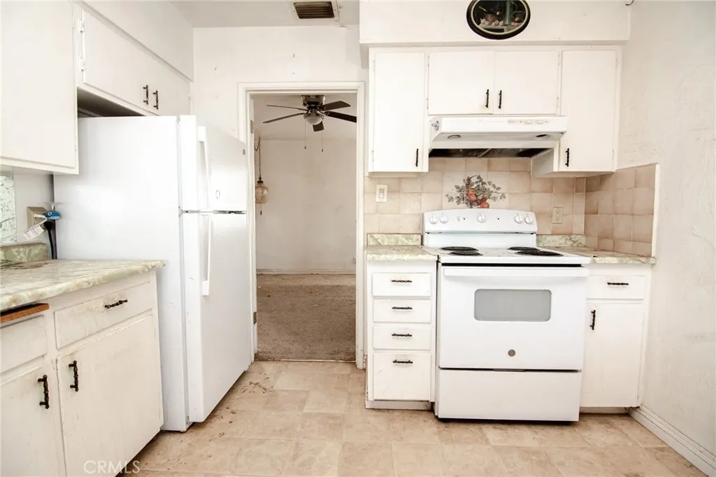414 W C, Brawley, CA 92227 - Photo 4 of 49, Brawley, CA