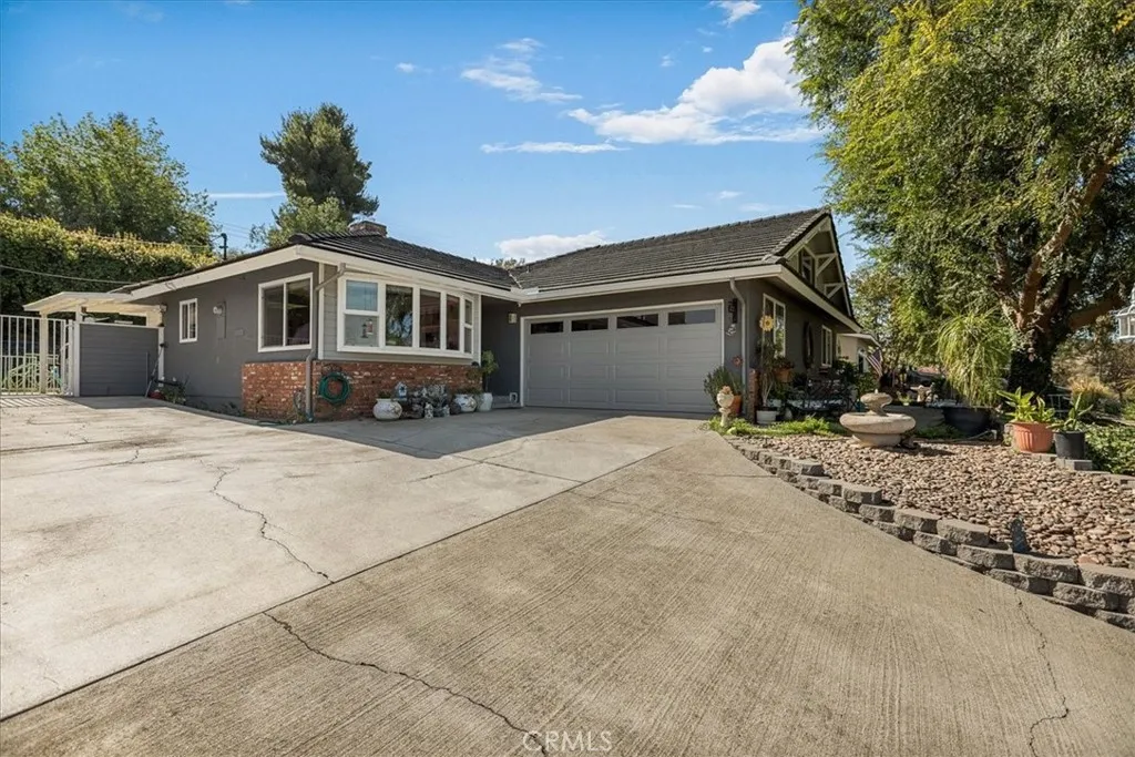 11723 Holmes, Yucaipa, CA 92399 - Main photo, Yucaipa, CA