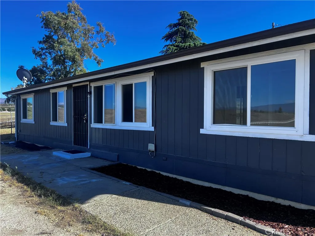 49215 Meadowview Way, Aguanga, CA 92536 - Main photo, Aguanga, CA