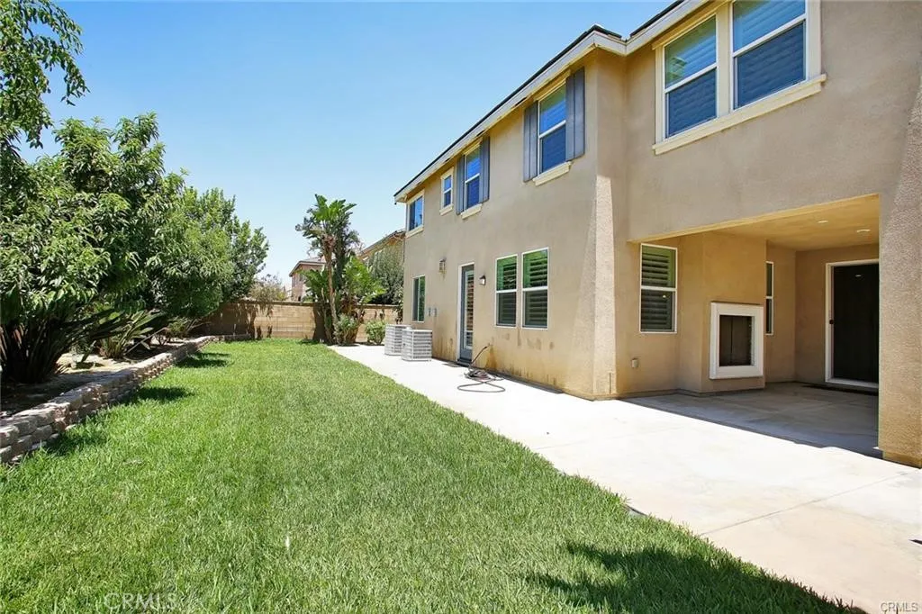 5621 Avocet Drive, Jurupa Valley, CA 91752 - Photo 4 of 27, Jurupa Valley, CA