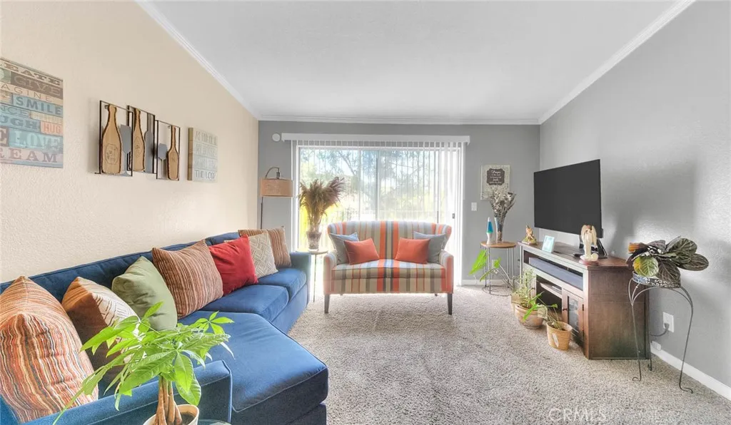 1023 Vista Del Cerro Unit 302, Corona, CA 92879 - Photo 5 of 42, Corona, CA