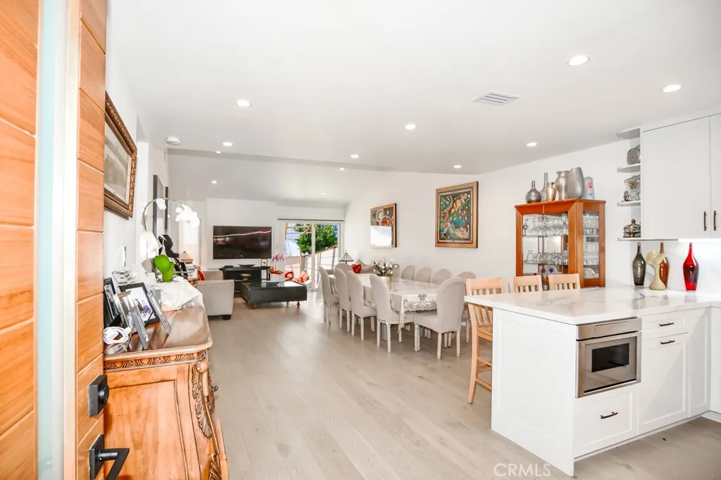 4 Bayberry, Irvine, CA 92612 - Photo 5 of 33, Irvine, CA