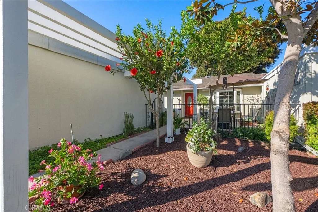 3207 Via Buena Unit C, Laguna Woods, CA 92637 - Photo 4 of 41, Laguna Woods, CA