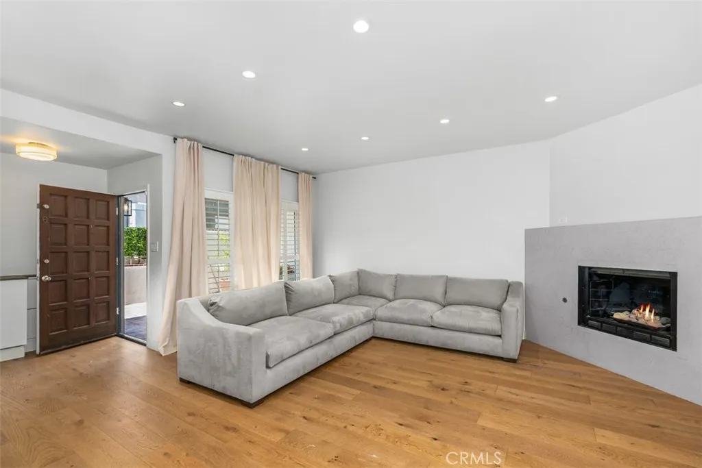 1171 Stanford, Santa Monica, CA 90403 - Photo 4 of 31, Santa Monica, CA