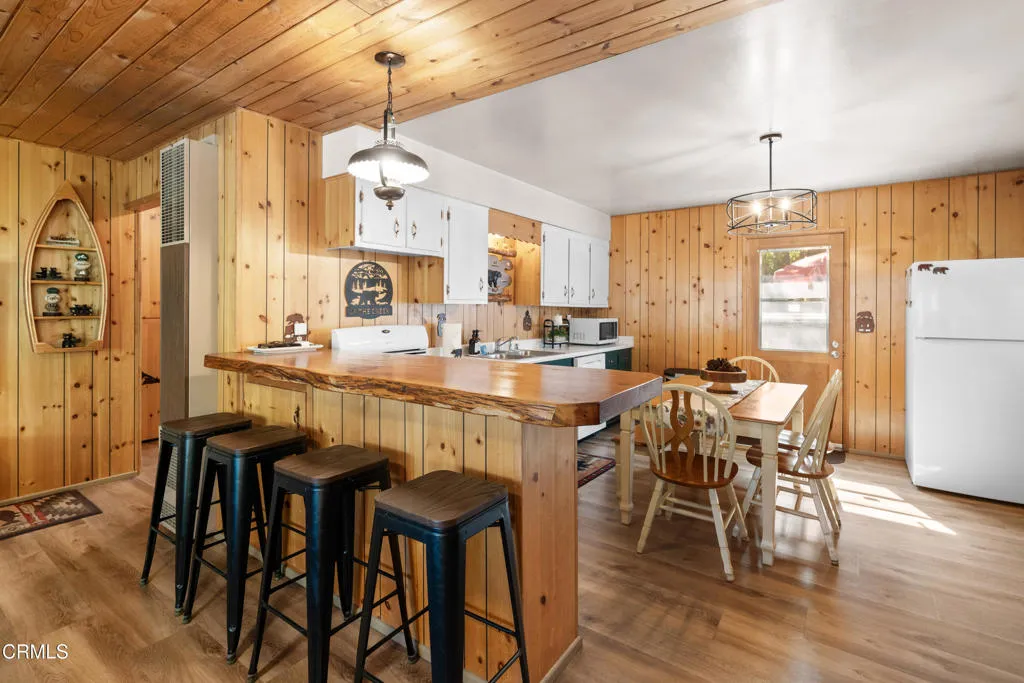 656 Irving Way, Big Bear, CA 92314 - Photo 4 of 15, Big Bear, CA