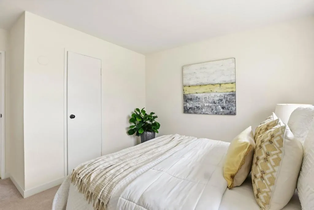 https://cdn.realtyfeed.com/cdn/127/306753420/3bddaf632dc89c8b16dbd0addcbc8a13.webp