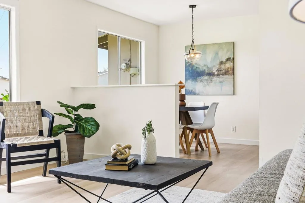 https://cdn.realtyfeed.com/cdn/127/306753420/bcd3492e3ca98c66c2a246838770c26b.webp