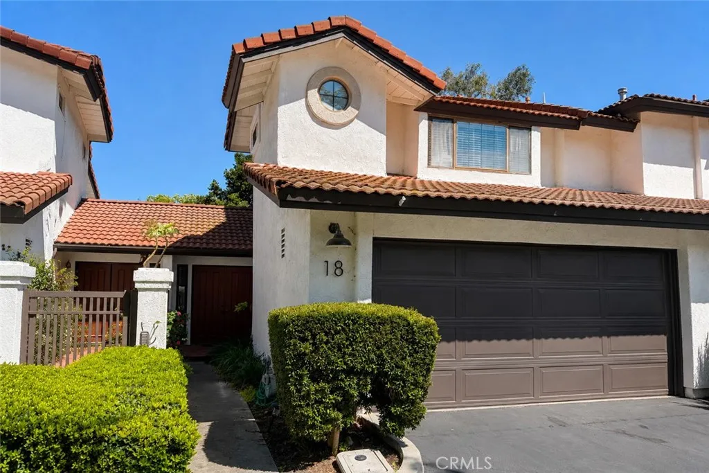 18 Clover Hill Lane Unit 115, Laguna Hills, CA 92653 - Main photo, Laguna Hills, CA