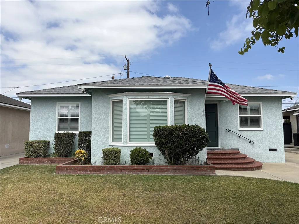 4733 Dunrobin Avenue, Lakewood, CA 90713 - Main photo, Lakewood, CA