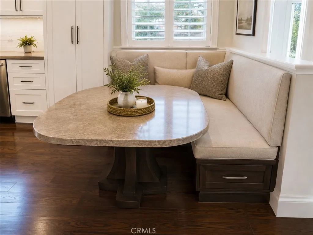 https://cdn.realtyfeed.com/cdn/127/306753433/6b717dbe4fb2021ce7fdb05206758e6f.webp