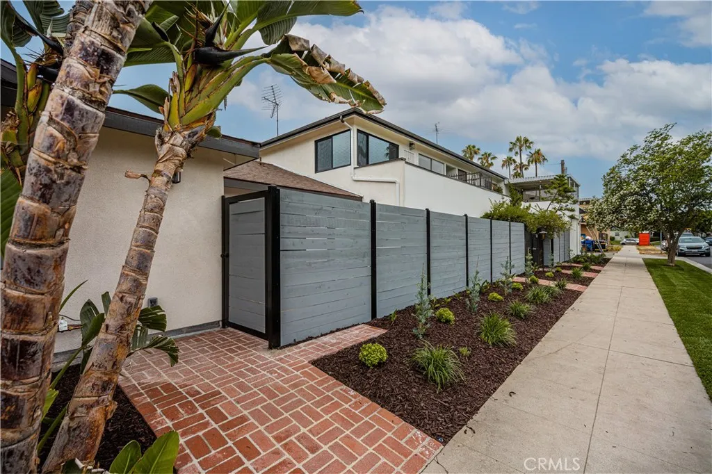 12408 Archwood, North Hollywood, CA 91606 - Photo 4 of 50, North Hollywood, CA