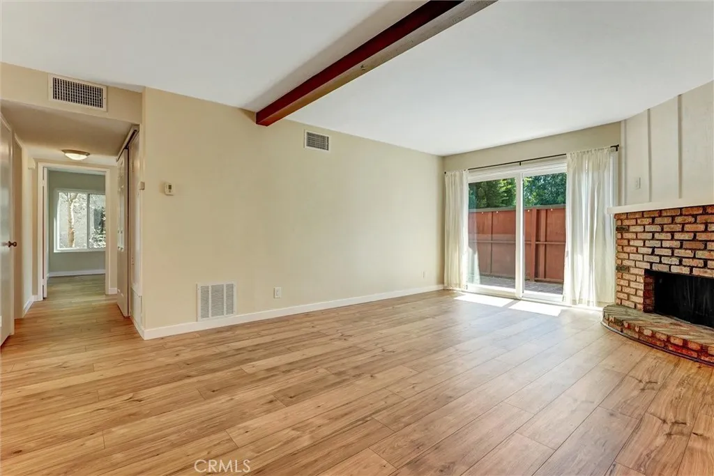 7135 Firmament Avenue, Van Nuys, CA 91406 - Photo 4 of 40, Van Nuys, CA