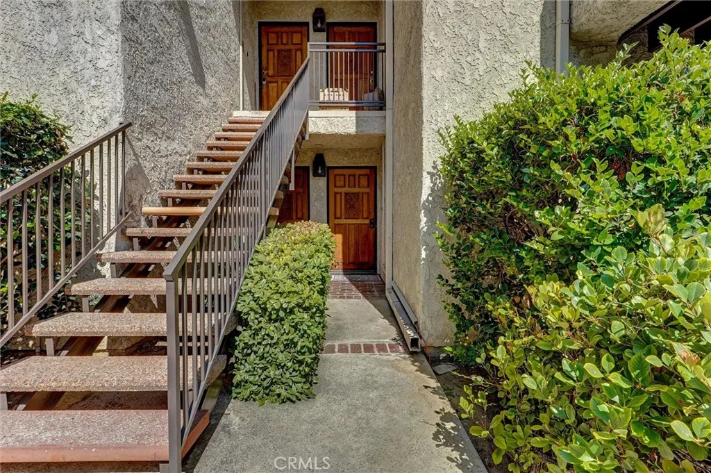 7135 Firmament Avenue, Van Nuys, CA 91406 - Photo 2 of 40, Van Nuys, CA