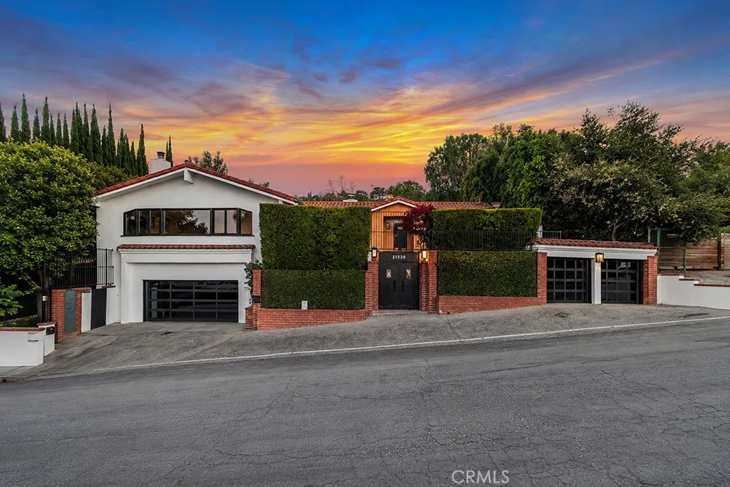 21520 Arcos, Woodland Hills, CA 91364 - Main photo, Woodland Hills, CA