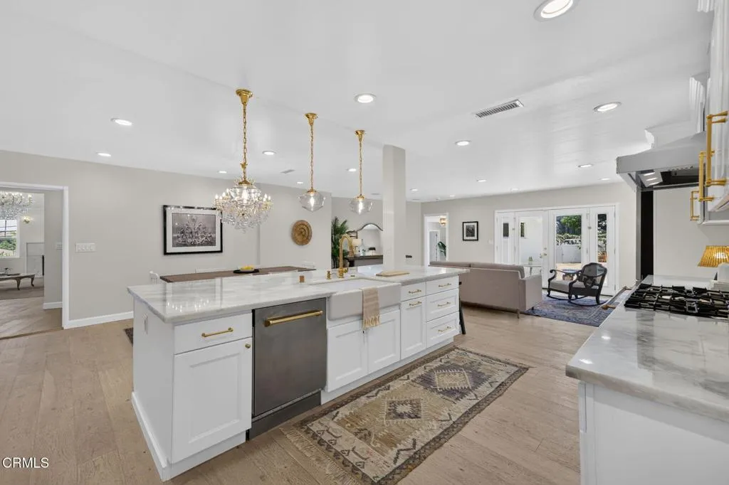 5345 S Verdun Avenue, Los Angeles, CA 90043 - Photo 2 of 38, Los Angeles, CA