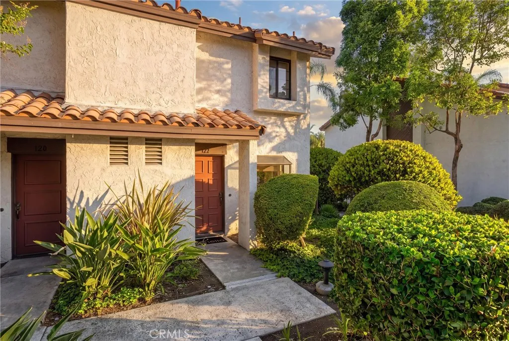 122 Kauai, Placentia, CA 92870 - Photo 2 of 26, Placentia, CA